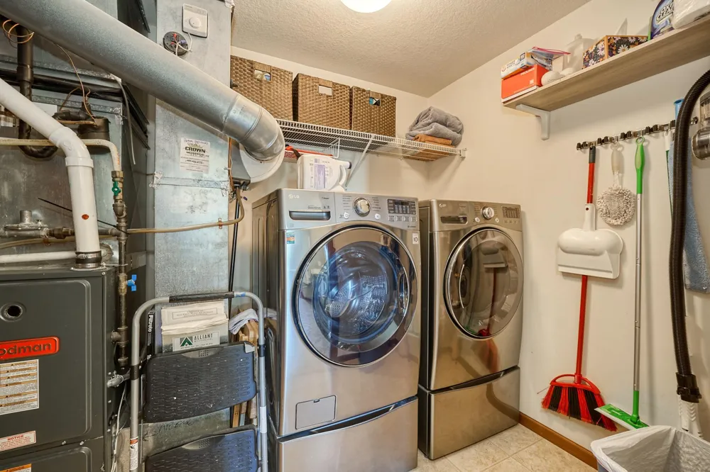 3110 Chestnut Street #211 Chaska, MN 55318
