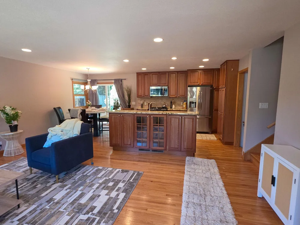 5033 Overlook Drive Bloomington, MN 55437