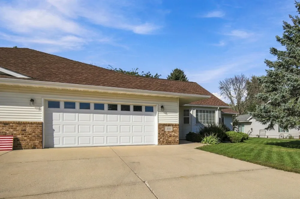 332 4th Street SW Blooming Prairie, MN 55917