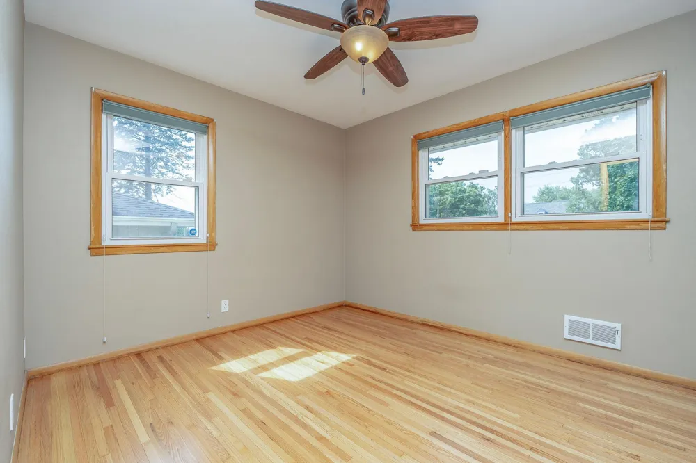 1554 Burns Avenue Saint Paul, MN 55106