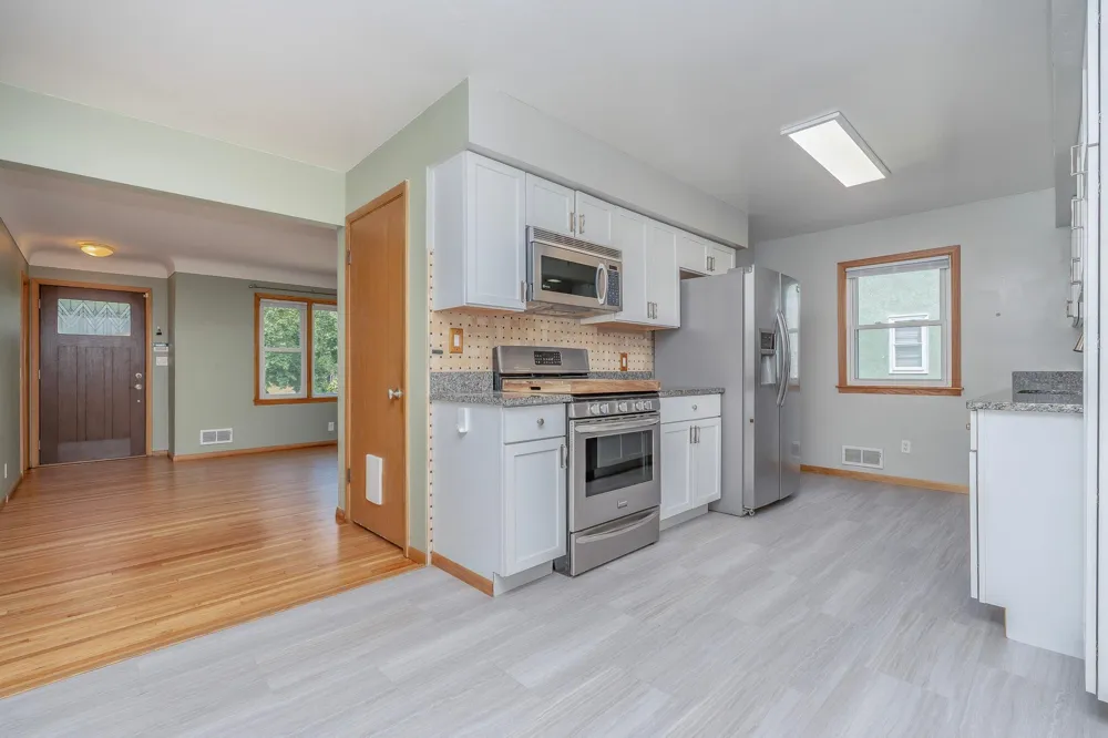 1554 Burns Avenue Saint Paul, MN 55106