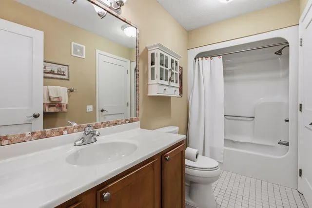 4680 Tower Street SE #309 Prior Lake, MN 55372