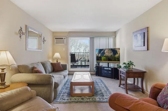 4680 Tower Street SE #309 Prior Lake, MN 55372