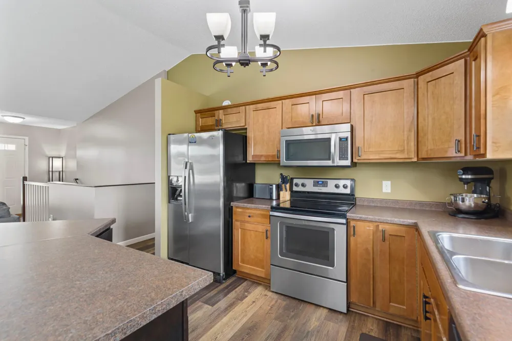 315 Hazeltine Avenue NE Owatonna, MN 55060