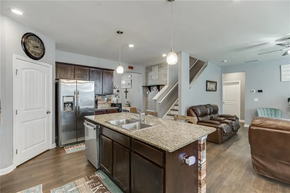 410 Maple Brook Drive Dawsonville, GA 30534