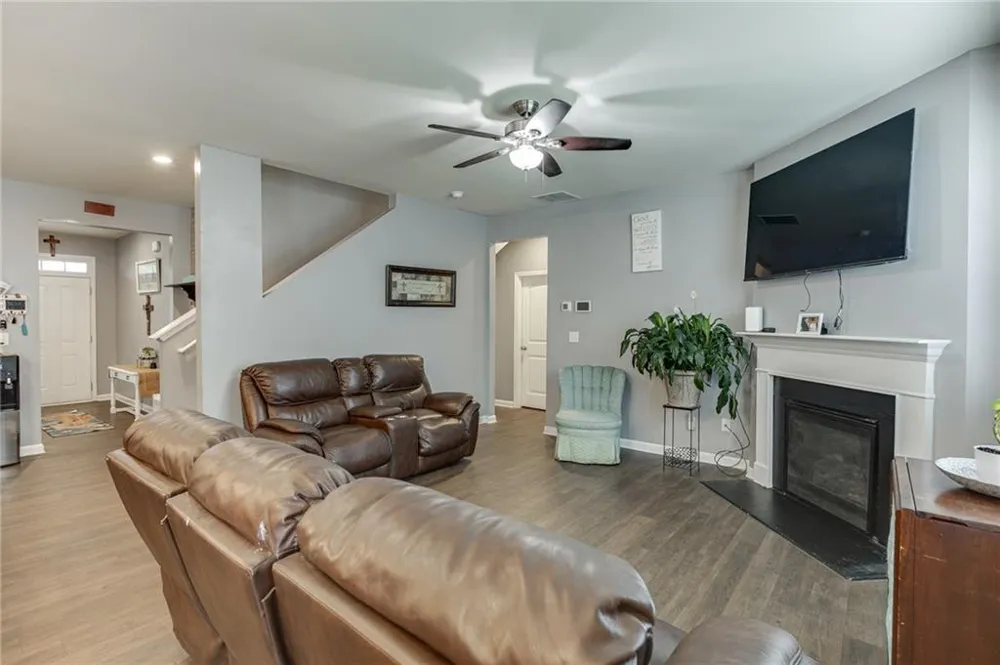 410 Maple Brook Drive Dawsonville, GA 30534