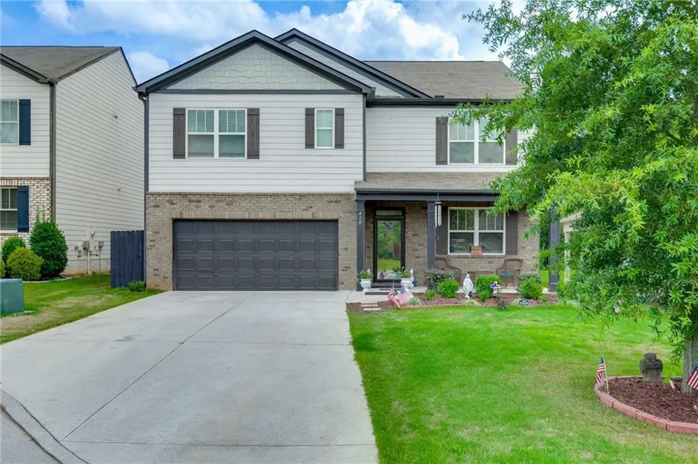 410 Maple Brook Drive Dawsonville, GA 30534