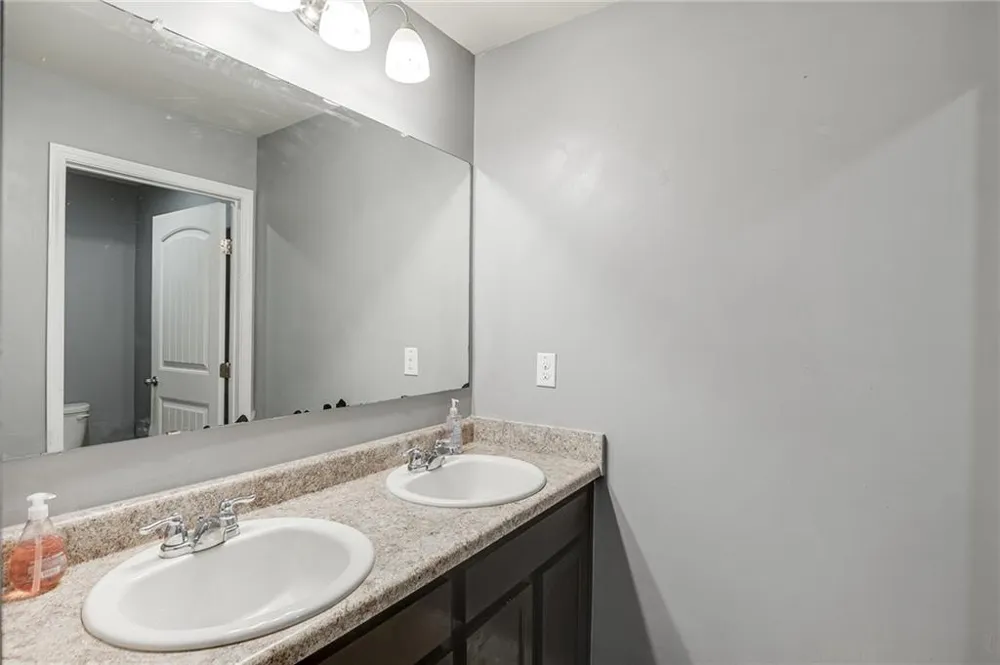 410 Maple Brook Drive Dawsonville, GA 30534