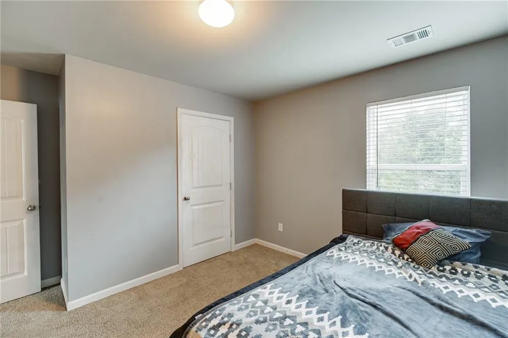 410 Maple Brook Drive Dawsonville, GA 30534