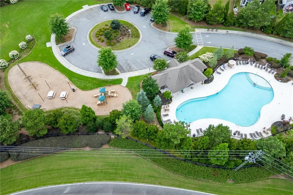410 Maple Brook Drive Dawsonville, GA 30534
