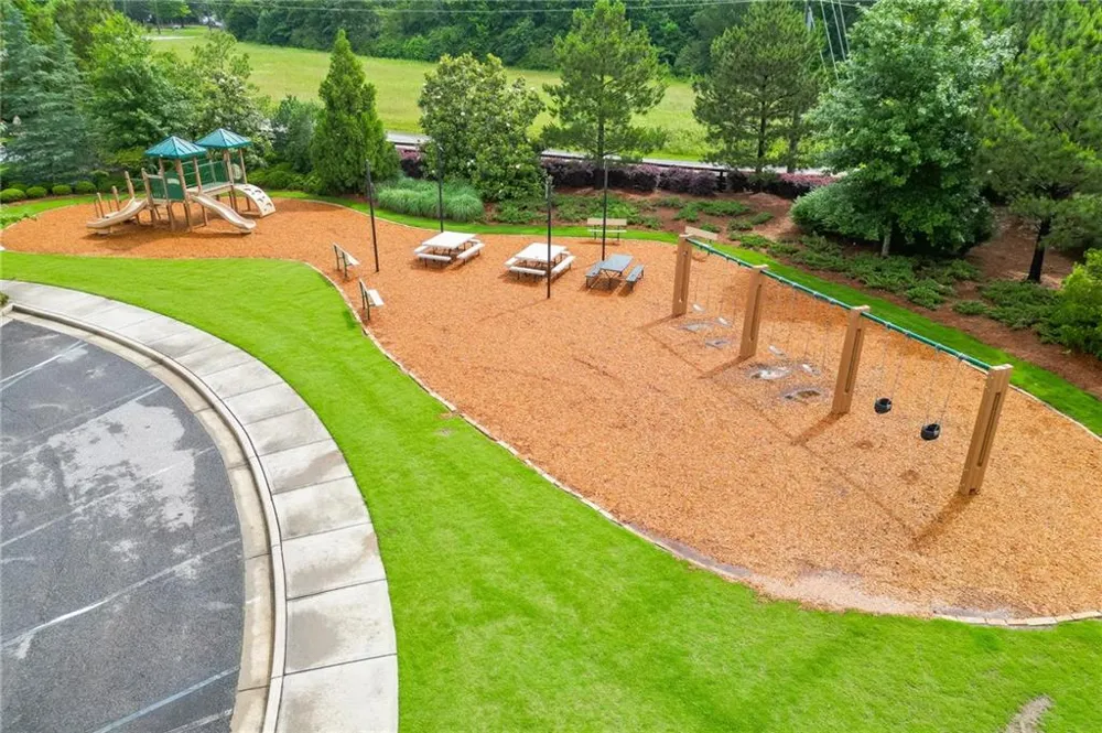 410 Maple Brook Drive Dawsonville, GA 30534