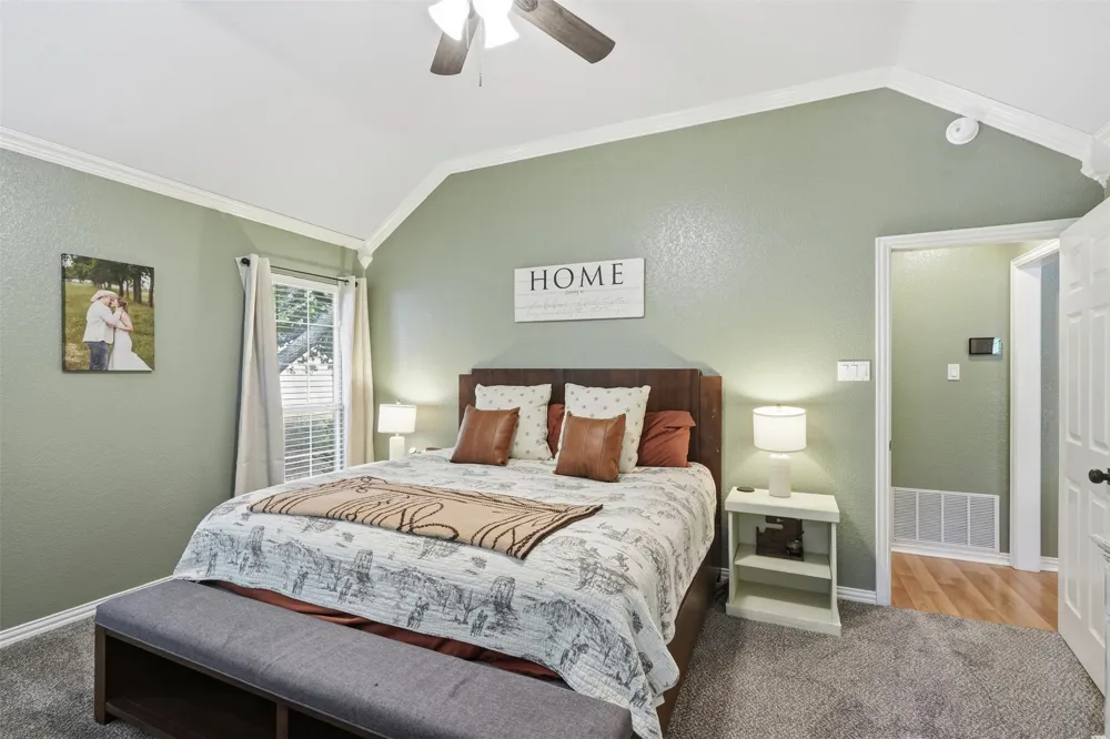 802 Justin Court Keene, TX 76059