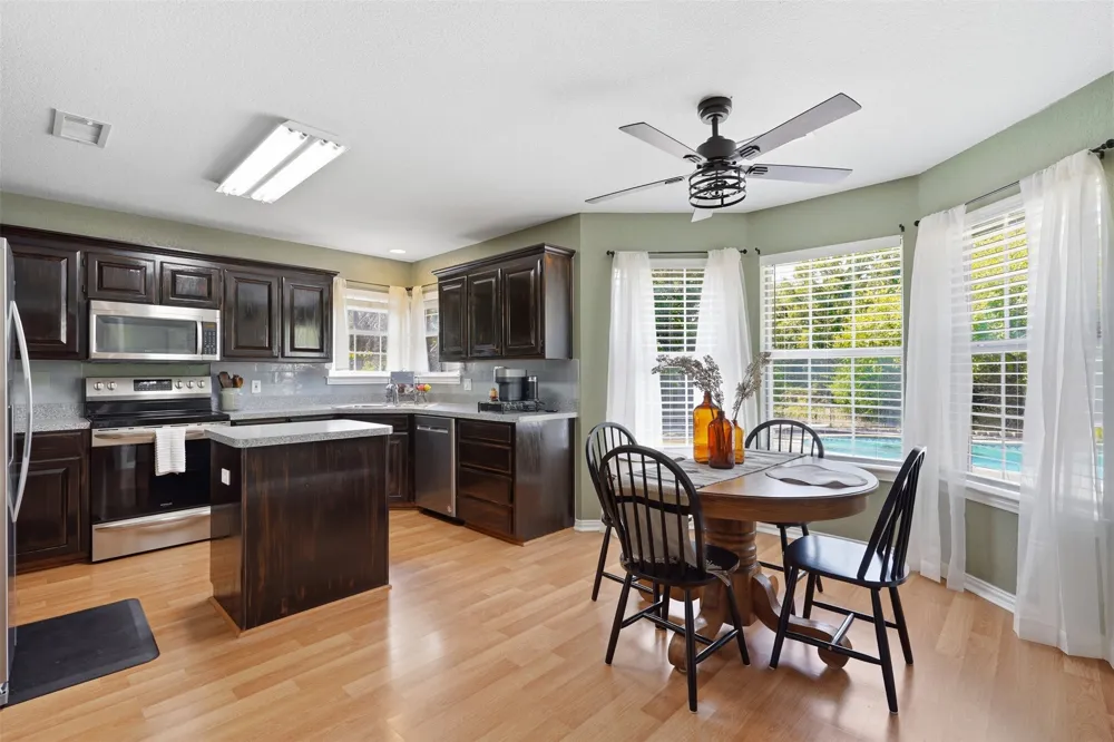 802 Justin Court Keene, TX 76059