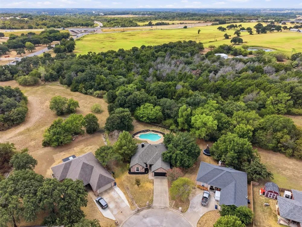 802 Justin Court Keene, TX 76059