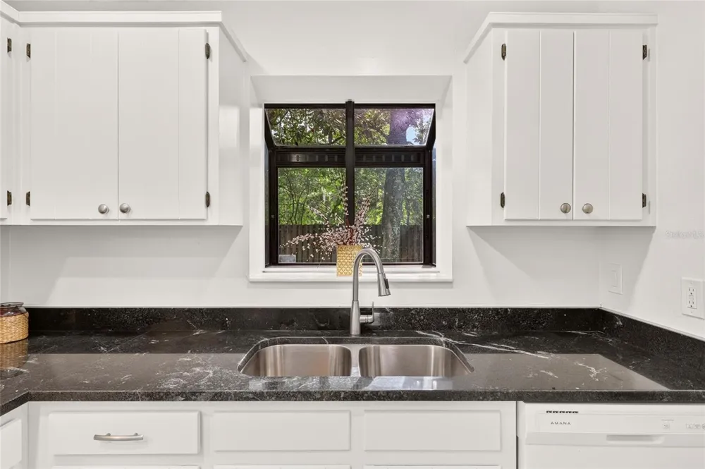 4327 SW 67TH TERRACE Gainesville, FL 32608