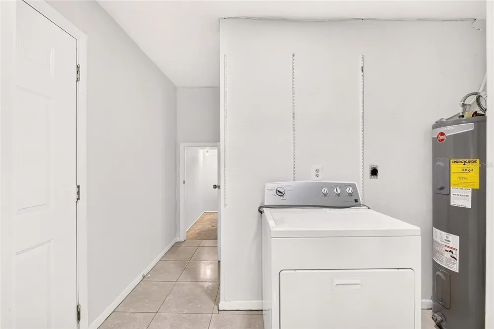 4327 SW 67TH TERRACE Gainesville, FL 32608