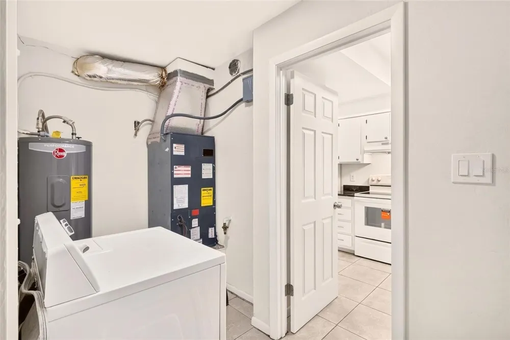 4327 SW 67TH TERRACE Gainesville, FL 32608