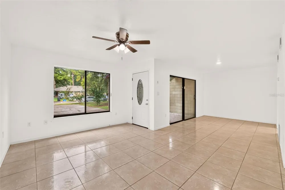 4327 SW 67TH TERRACE Gainesville, FL 32608
