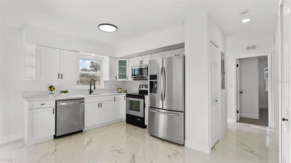 310 COUNTRY CLUB DRIVE Oldsmar, FL 34677