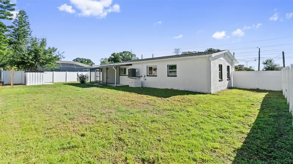 310 COUNTRY CLUB DRIVE Oldsmar, FL 34677
