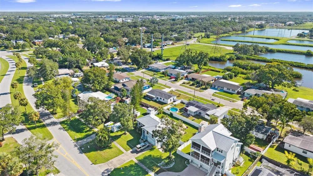 310 COUNTRY CLUB DRIVE Oldsmar, FL 34677
