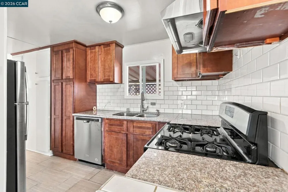 130 Leanne Lane Concord, CA 94518