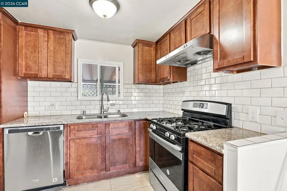 130 Leanne Lane Concord, CA 94518