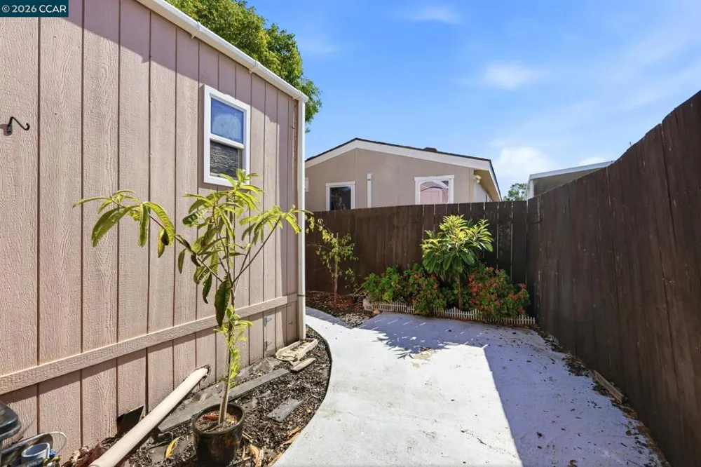 130 Leanne Lane Concord, CA 94518