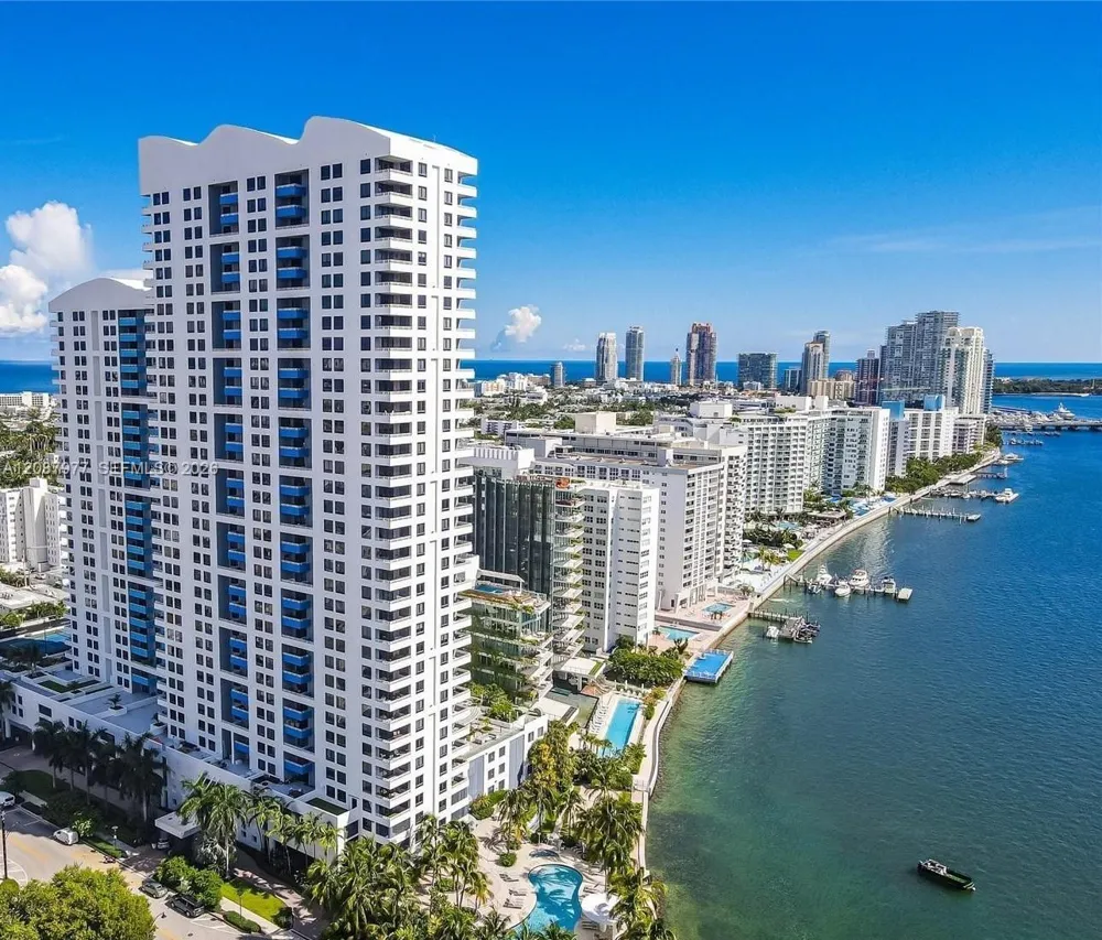 1330 West Ave #702 Miami Beach, FL 33139