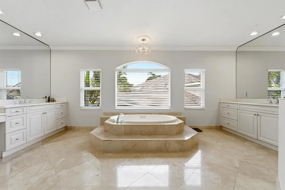 5038 NW 24th Circle Boca Raton, FL 33431