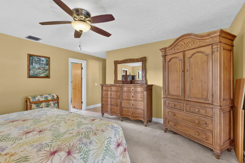 5673 SE Lamay Drive Stuart, FL 34997