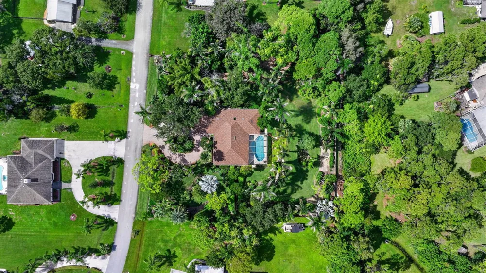 5673 SE Lamay Drive Stuart, FL 34997