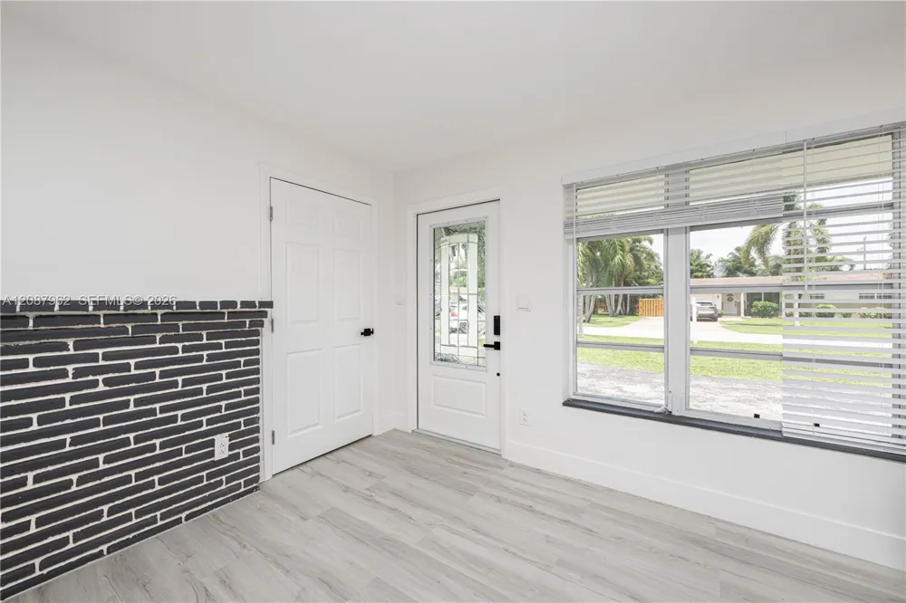 3904 Grant St #0 Hollywood, FL 33021