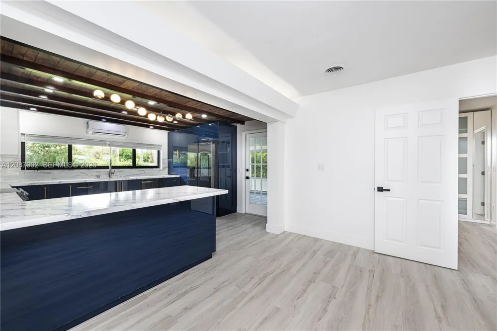 3904 Grant St #0 Hollywood, FL 33021