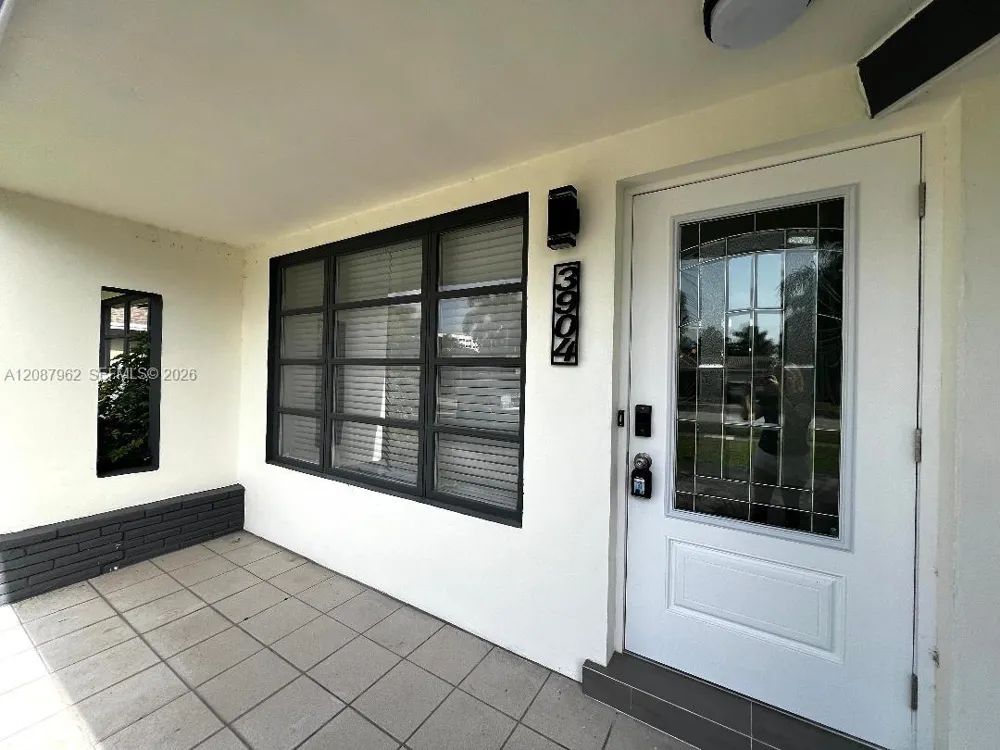 3904 Grant St #0 Hollywood, FL 33021