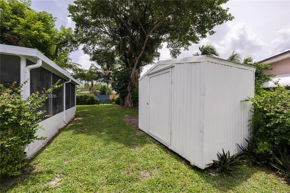 3904 Grant St #0 Hollywood, FL 33021