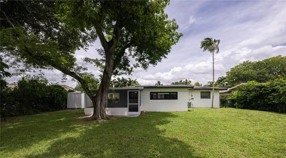 3904 Grant St #0 Hollywood, FL 33021