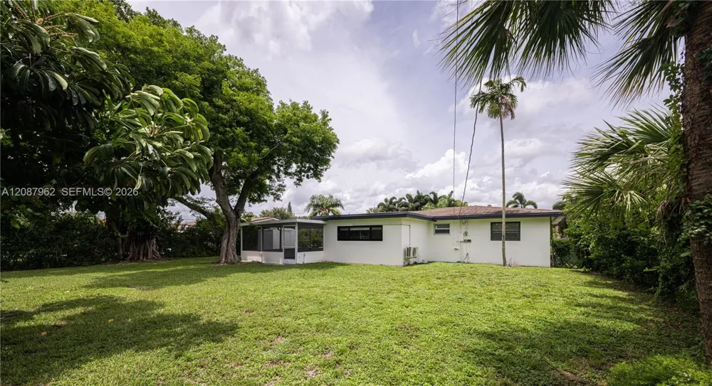 3904 Grant St #0 Hollywood, FL 33021