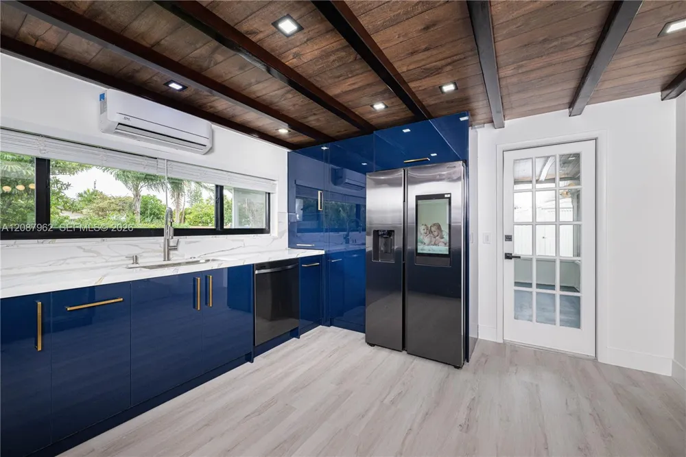 3904 Grant St #0 Hollywood, FL 33021