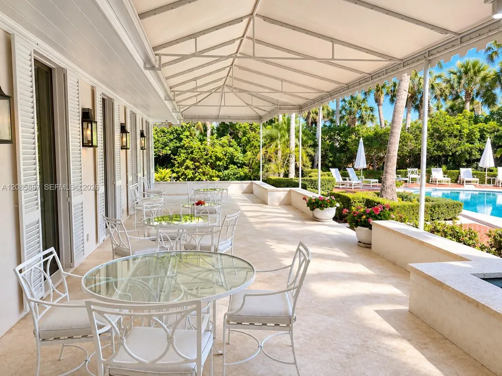 86 Gomez Rd Jupiter Island, FL 33455