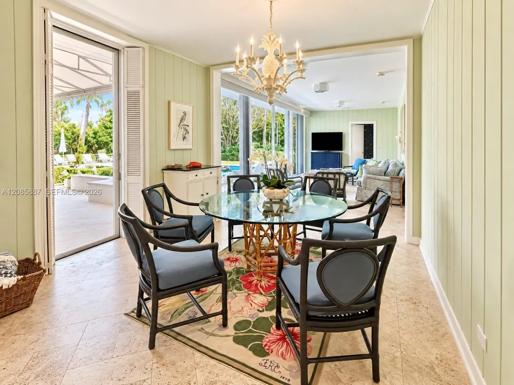 86 Gomez Rd Jupiter Island, FL 33455