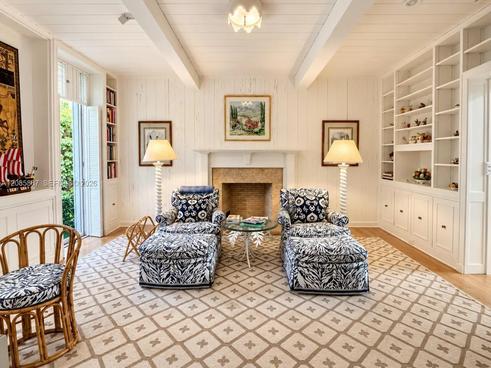 86 Gomez Rd Jupiter Island, FL 33455