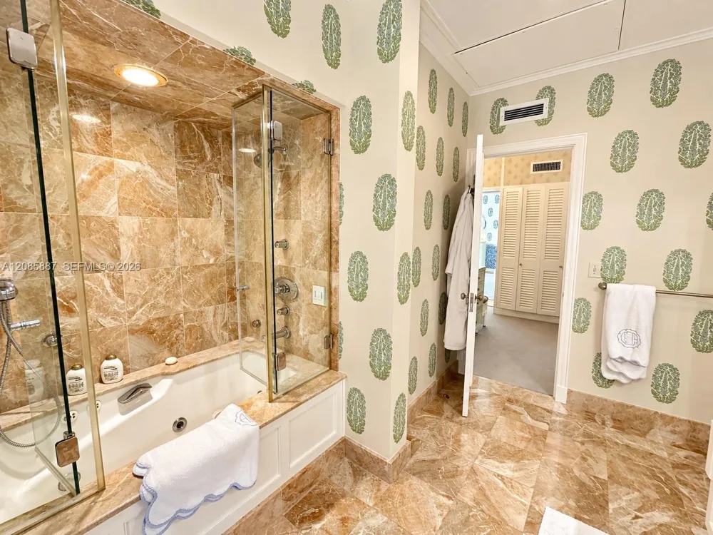86 Gomez Rd Jupiter Island, FL 33455