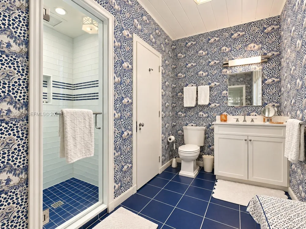 86 Gomez Rd Jupiter Island, FL 33455