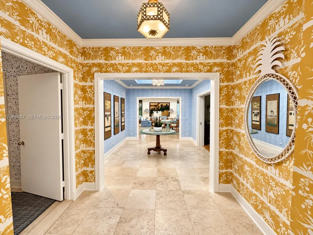 86 Gomez Rd Jupiter Island, FL 33455