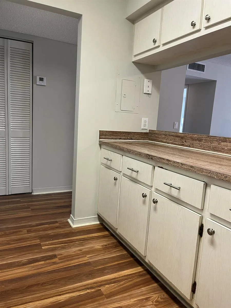 12002 Poinciana Boulevard #204 Royal Palm Beach, FL 33411