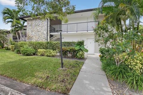 451 Greensward Lane #104-B