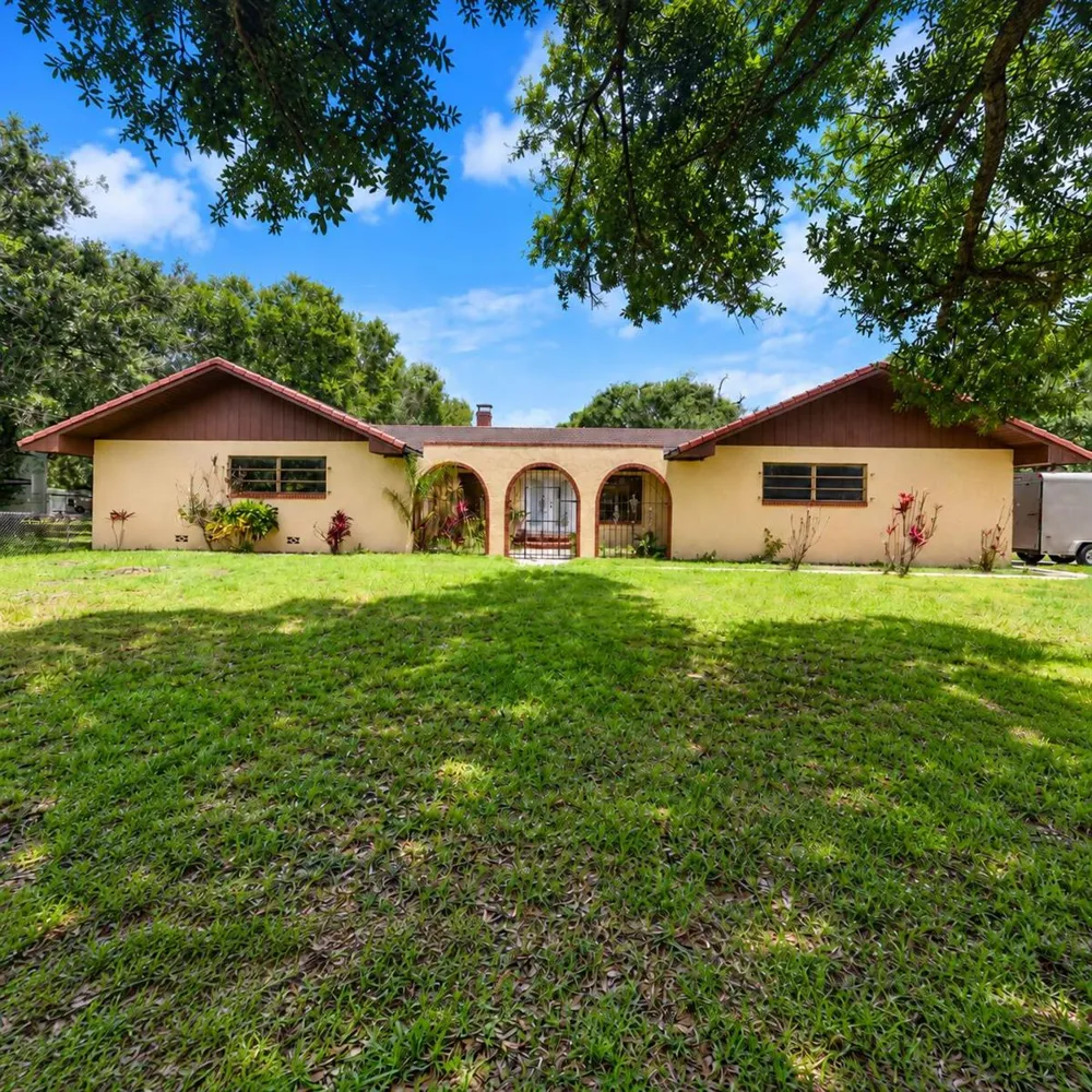 3150 DAME ROAD Fort Pierce, FL 34981