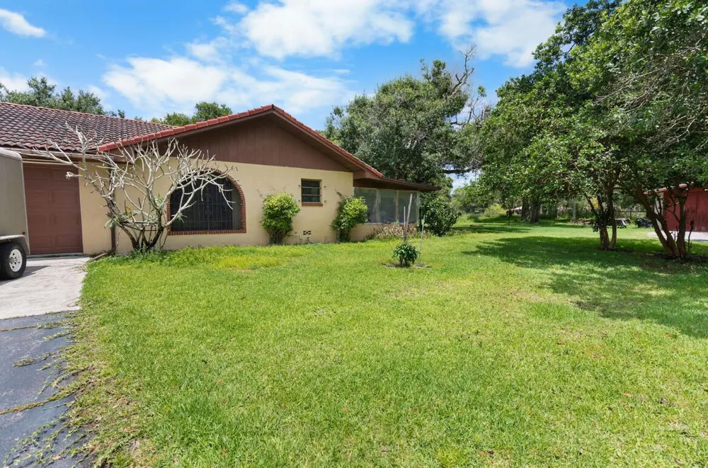 3150 DAME ROAD Fort Pierce, FL 34981