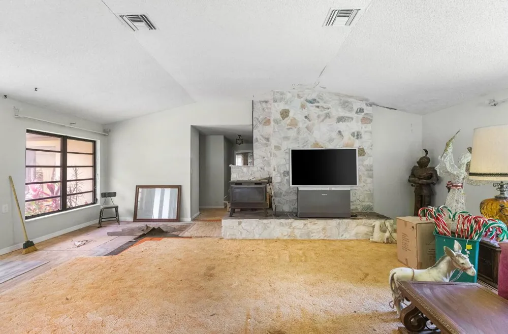 3150 DAME ROAD Fort Pierce, FL 34981